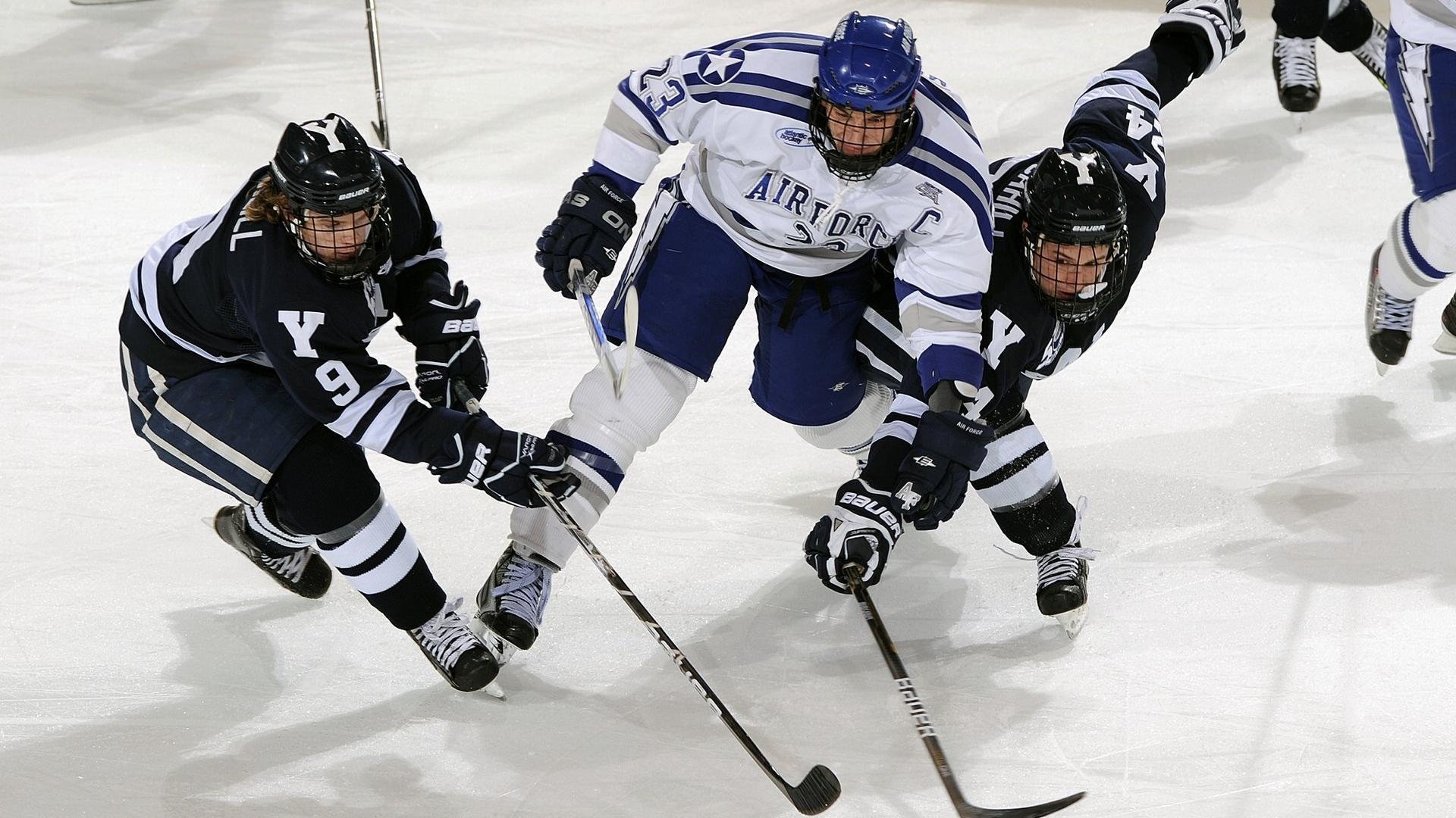 当凯尔特人完胜开拓者遇上字母哥的总决赛统治力，现代篮球的两种霸权叙事