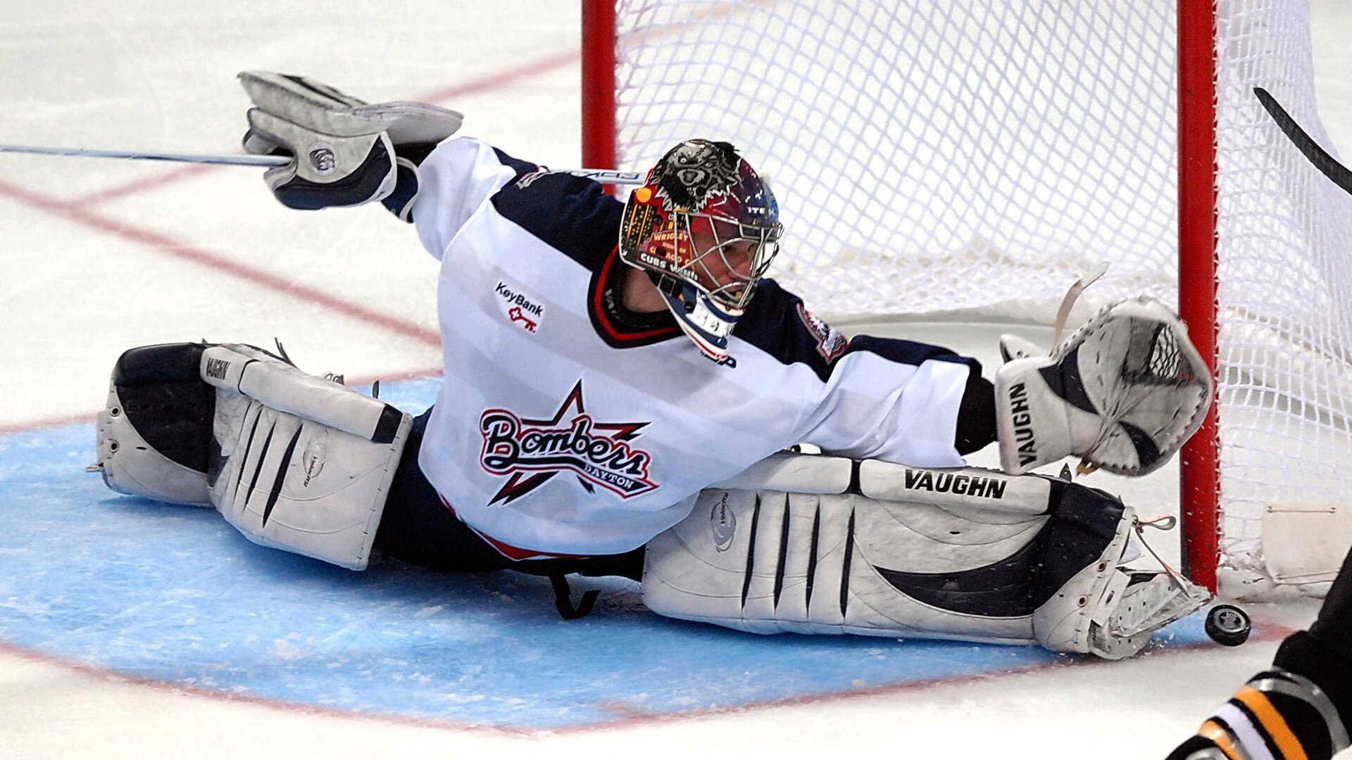 泰国队险胜印尼队，李梓嘉统治全场